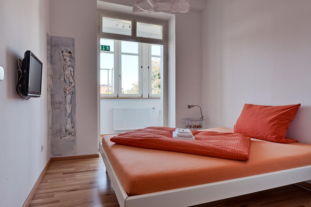 Pensionsieben Das Andere Hotel Lörrach Esterno foto