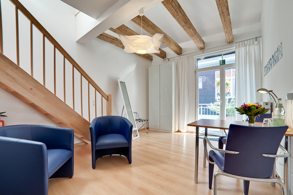 Pensionsieben Das Andere Hotel Lörrach Esterno foto