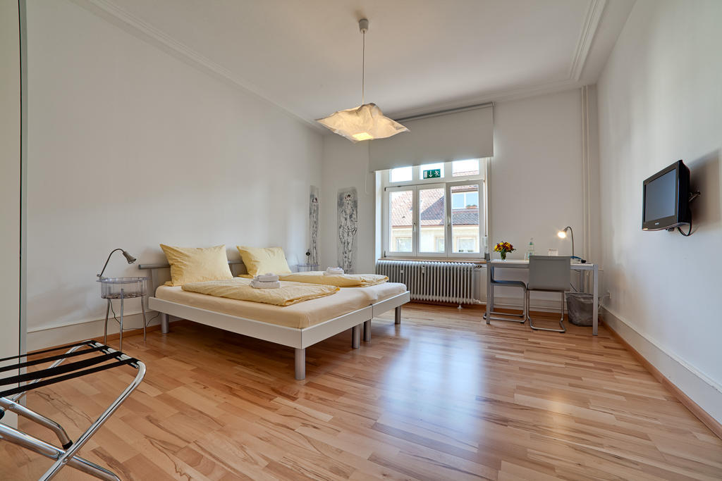 Pensionsieben Das Andere Hotel Lörrach Camera foto
