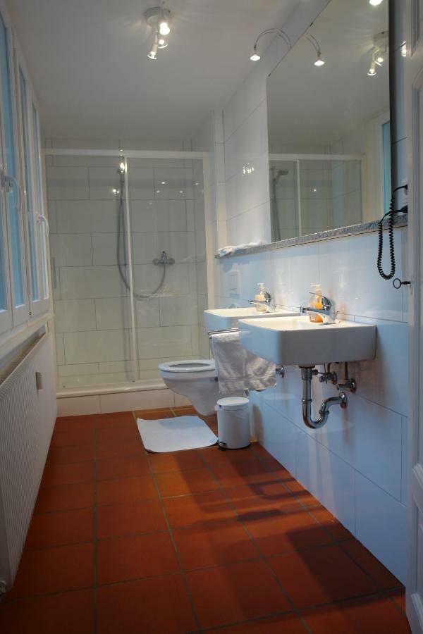 Pensionsieben Das Andere Hotel Lörrach Esterno foto